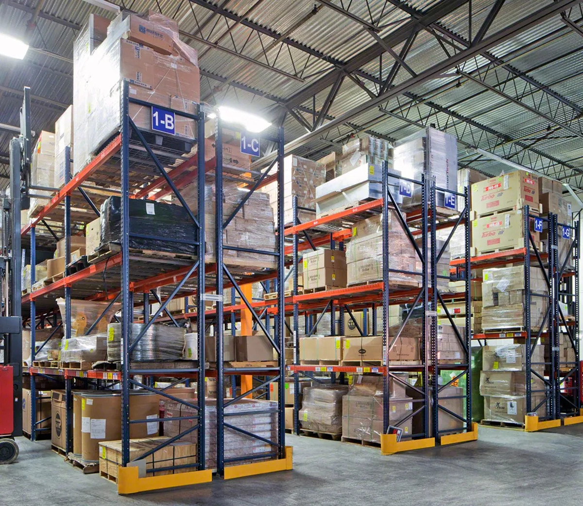 Pallet Racks 06
