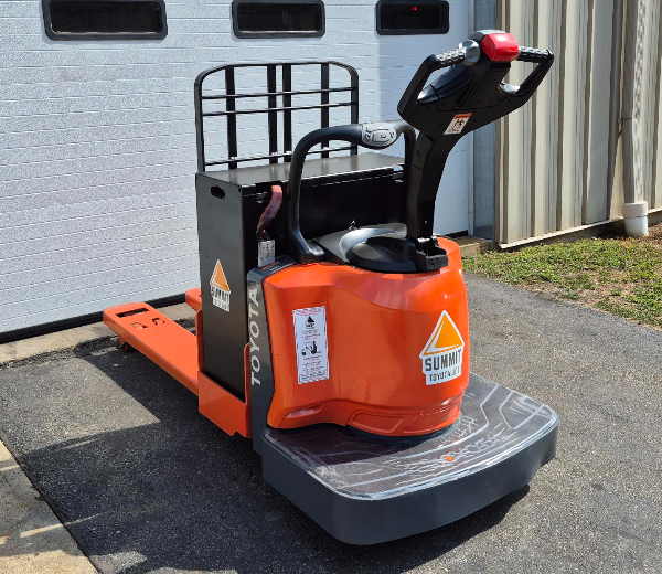 2019 Toyota 6,000 lbs. Electric Indoor